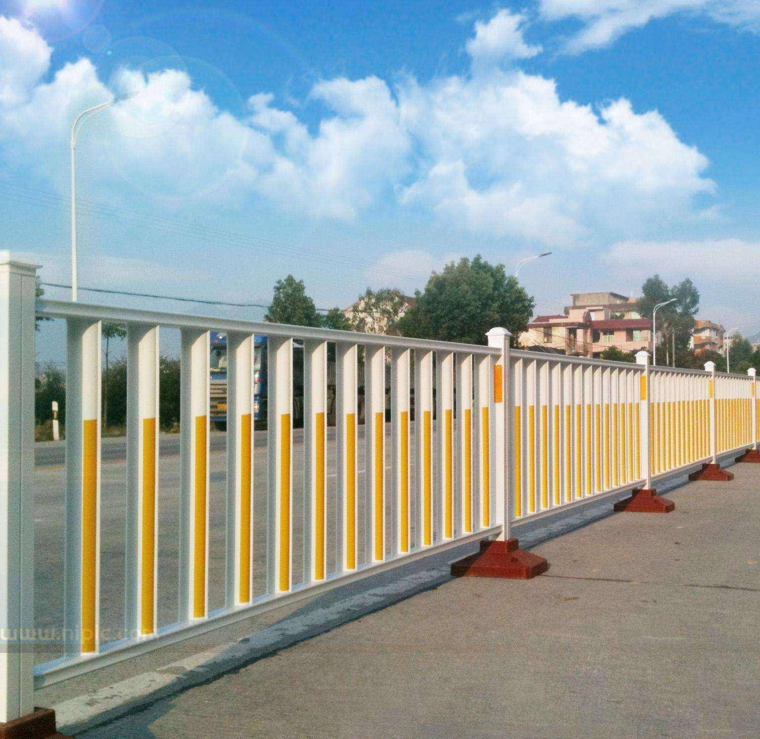 道路護欄